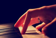 进欧冠会满意吗?瓜迪奥拉笑言:不,他们不会给我发奖金.